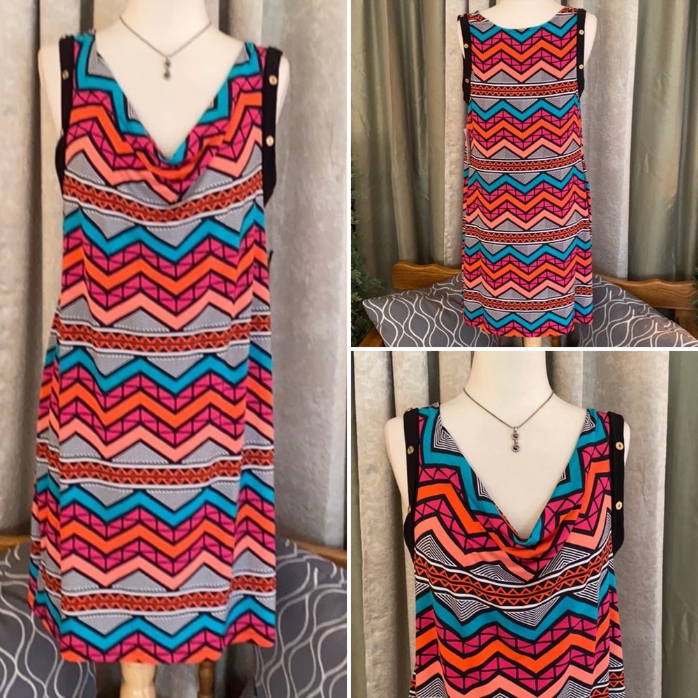 🎉HP🎉 Izzy Maternity Dress Multicolor Chevron
